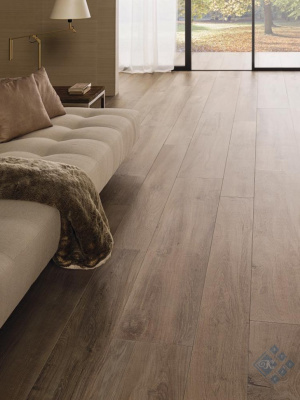 Manhattan Colonial 19.3x120