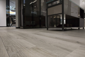 Manhattan Natural 19.3x120