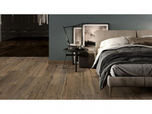 Es. Elk Wengue 25x150