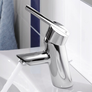 Змішувач для раковини Grohe Feel 32557000 хром одноважільний S-Size