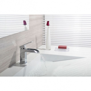 Змішувач для раковини Paffoni Level, з донним клапаном Clic-Clac LES061KCR