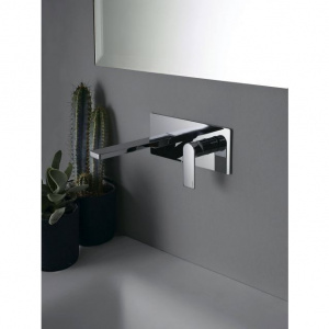 Змішувач для раковини настінний Paffoni Tango, вилив 240 мм. TA106CR