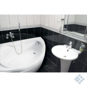 Ванна акрилова BIANKA 150х95 ліва без обудови (соло) з отворами під ручки / без ручок