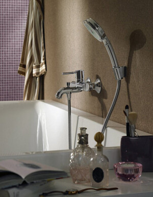 Змішувач Hansgrohe talis classic 14140000 для ванни з душем